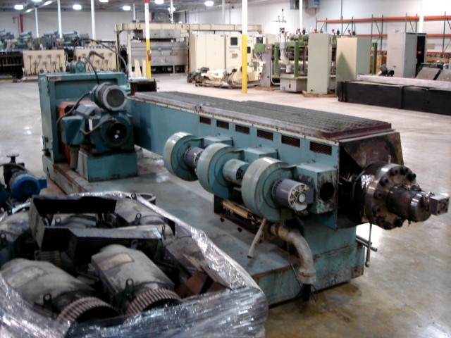 MIDLAND ROSS HARTIG 4.5" Extruder, 30:1 L/D,
